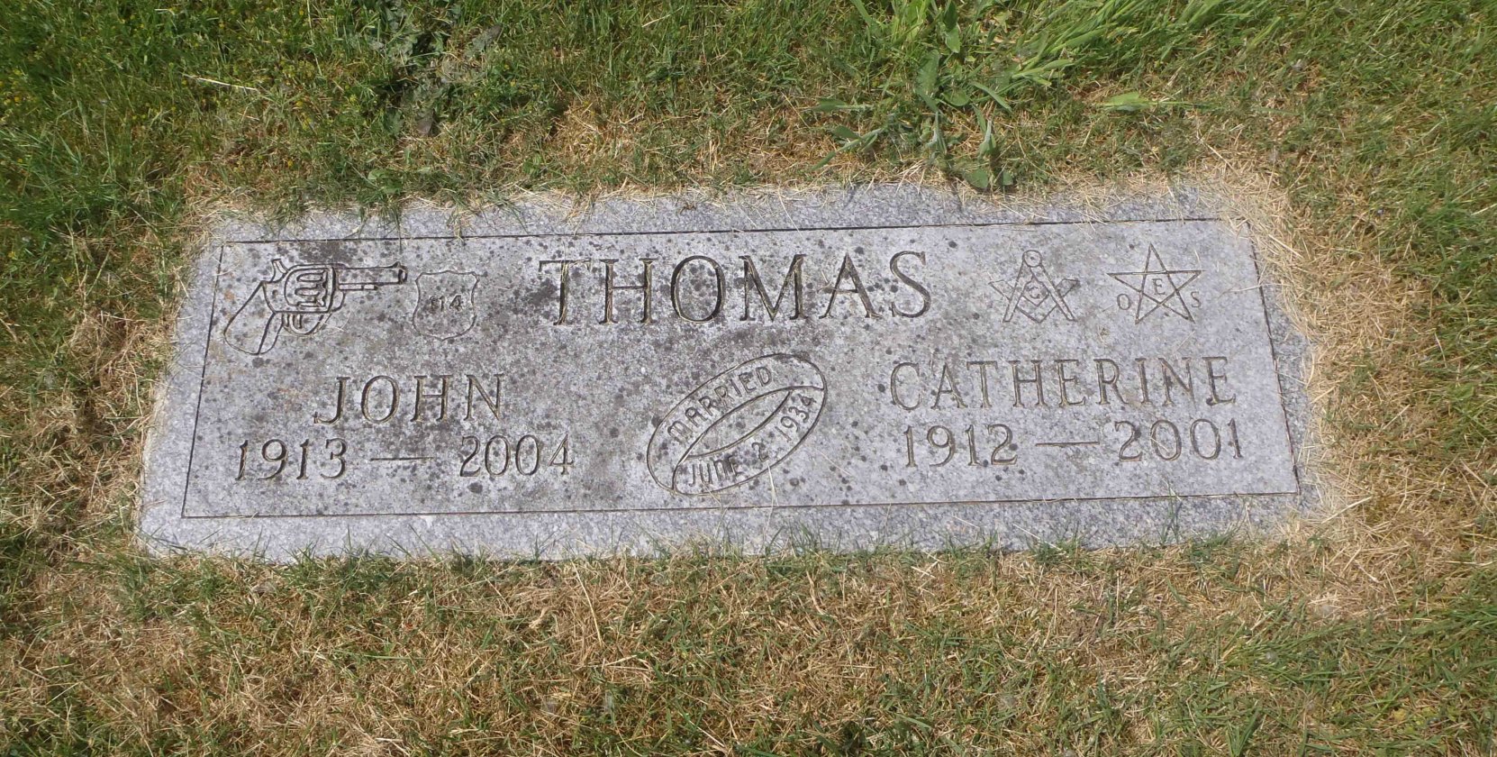 John Thomas and Catherine Thomas grave marker, Shawnigan Cemetery, Shawnigan Lake, B.C. (photo by Temple Lodge No. 33 Historian)